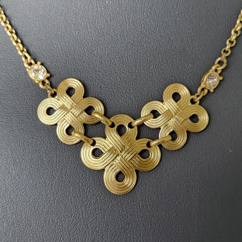 Vintage Avon NRT Elegant Gold Tone Knot Necklace with Rhinestones